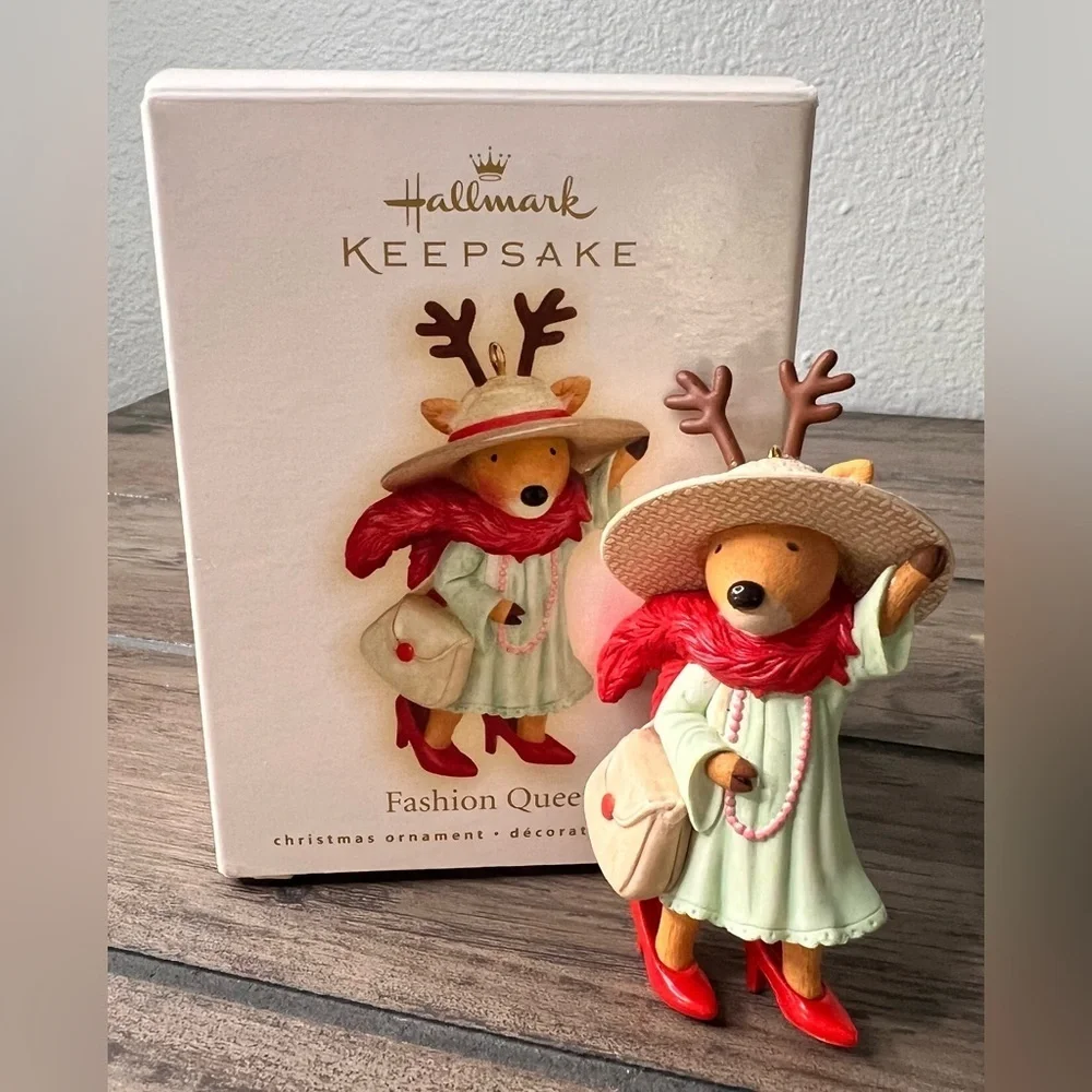 Hallmark Keepsake NEW 2009 A Reindeer “Fashion Queen” Christmas Ornament